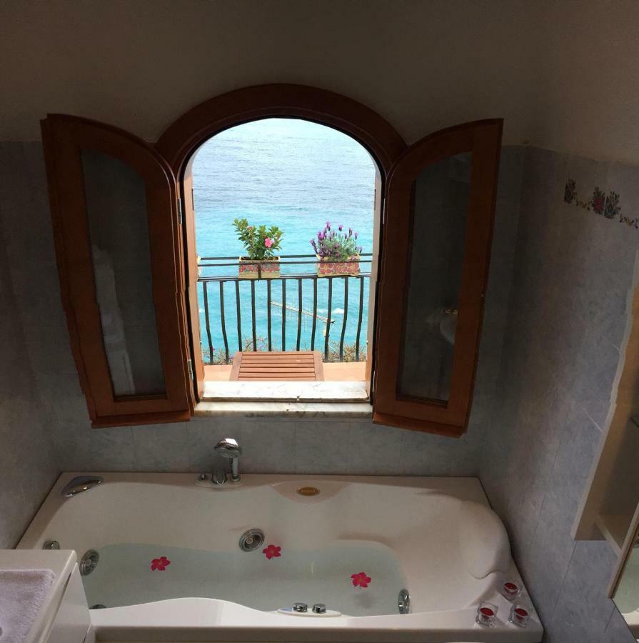 Villa Casa Antioco Original Positano Exterior foto